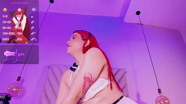 EmmaSwift_: απευθείας συνομιλία ΧΧΧ