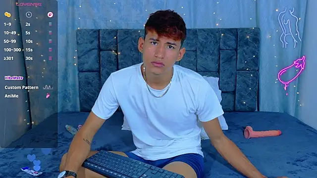 NicolasTorrez Show Webcam