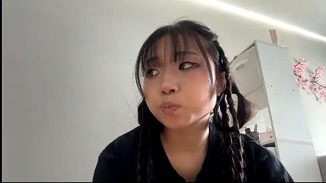 SweetMiaXOのウェブカメラショー