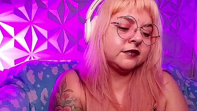 Satyn_doll Live XXX Chat