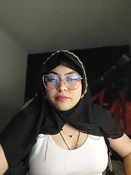 Elinaax's Live XXX Chat