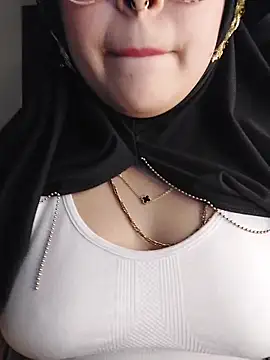 Elinaax's Live XXX Chat