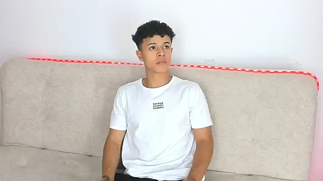 _Alex_Colton 现场XXX聊天