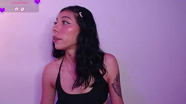 karla_0524's Live XXX Chat