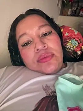 Lovelipsbig: онлайн-секс-чат