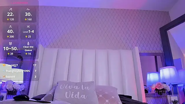 Živý XXX chat ValkaRouse