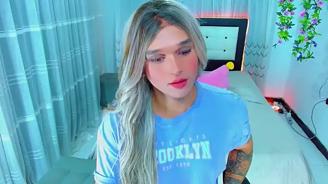 TaylorMon Adlı Modelin Web Kamerası Şovu