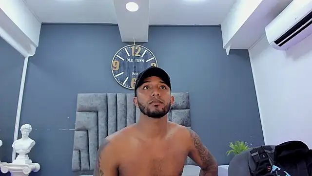 Živý XXX chat Robin_Rief