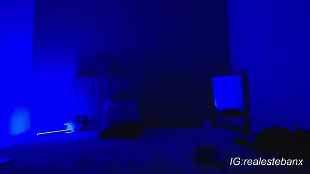 Esteban_Knight 라이브 XXX 채팅