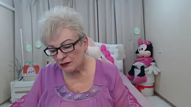 KayleSmoll élő XXX-chatje