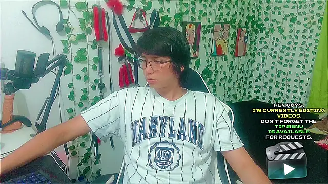 Czat XXX na żywo – Andy_gray