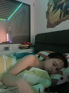 Chat XXX en directo de Just-Lilly