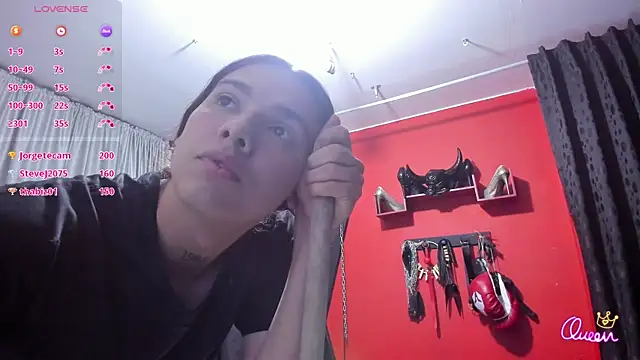 Almaazz Chat XXX in diretta