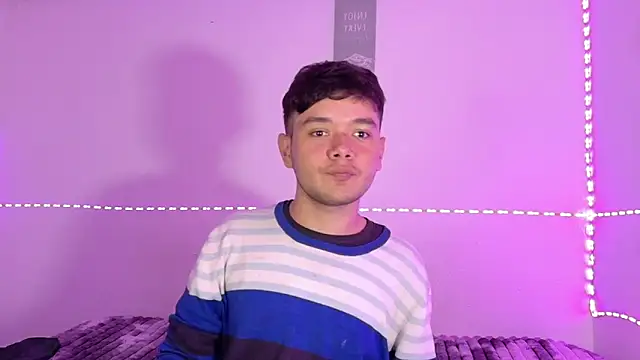 Вебкам-шоу Kody_Royale