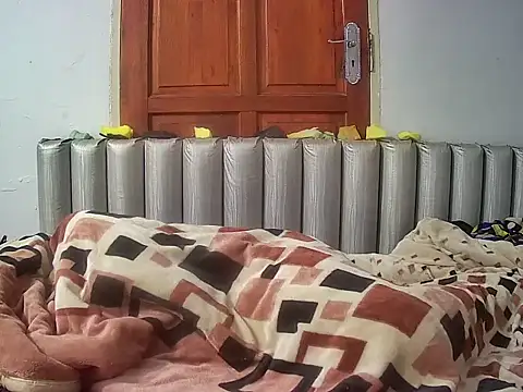 Chatroom XXX en direct de JoyceQueen7