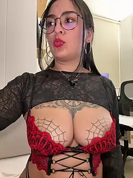 Rae_Lil_White Chat XXX live