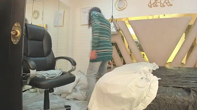 Živý XXX chat Goldentemptation_