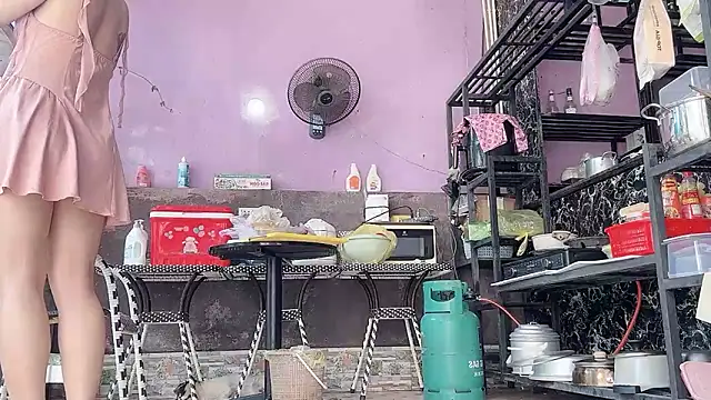 LinhChi_9x: онлайн-секс-чат