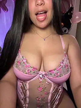 Nina_Belle Live XXX-Chat