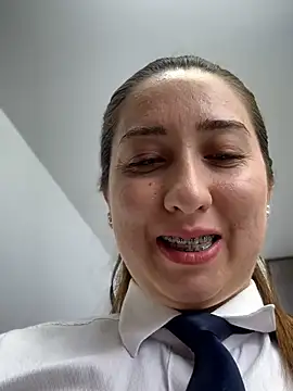 Pokazy przed kamerką – suzy-111