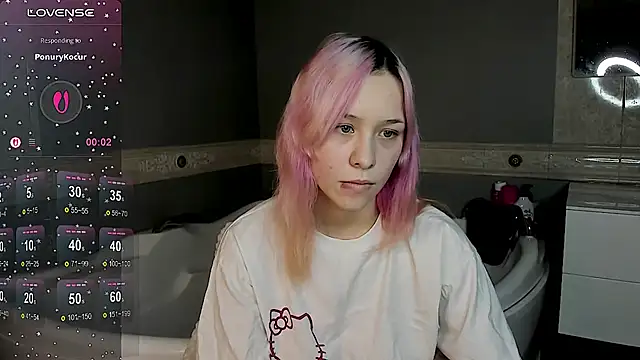 EmilyTrase Live XXX-Chat