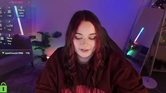 Онлайн чат XXX Mia_R0ss