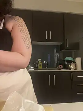 โชว์เว็บแคมของ holyeroticss