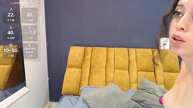 KendraaSimons' Live XXX Chat