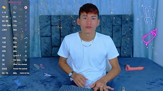 NicolasTorrezのライブXXXチャット