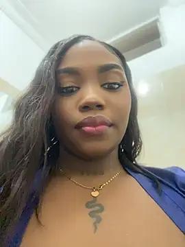 Chat +18 de SarahBleer ao vivo