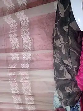 Hellentrans24's Webcam Show