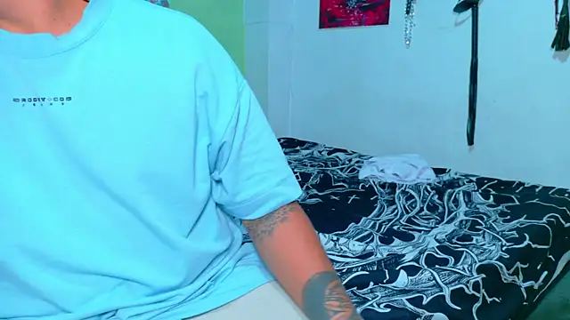 clydexxxbunny 在線直播表演