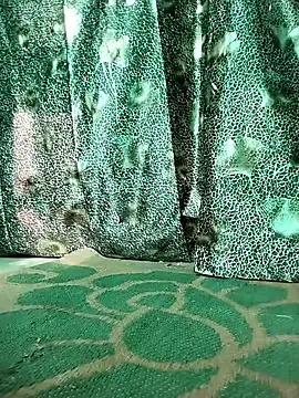 Your_Sweety43's Live XXX Chat