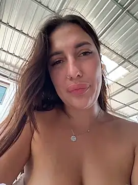 AleksandraRichのウェブカメラショー