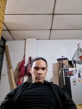 old_soul_and_young_spirit Adlı Modelin Canlı XXX Sohbeti