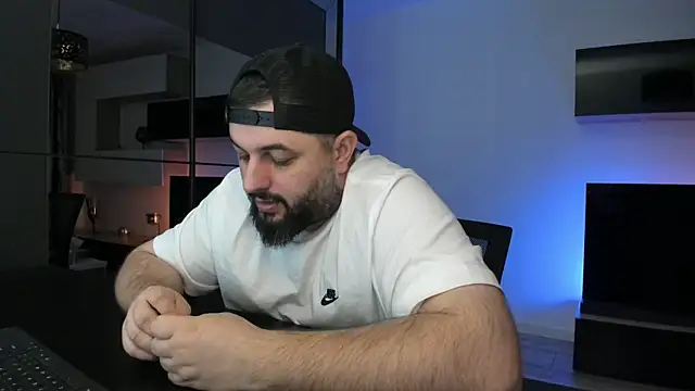 แชท XXX สดของ DravenPeak