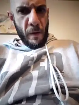 แชท XXX สดของ TreatedAntidote