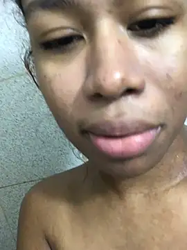 LilithCuban Show in webcam