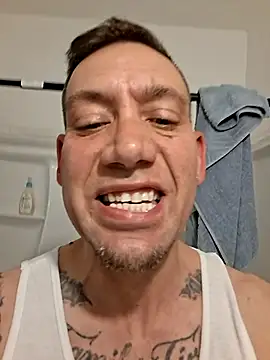 Brandon23xxxgb Show Webcam