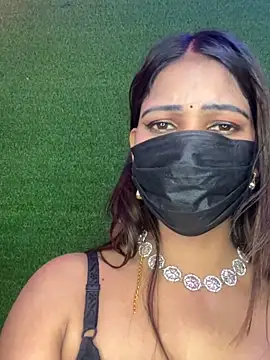 دردشة CUTI-NAINA الجنسية المباشرة