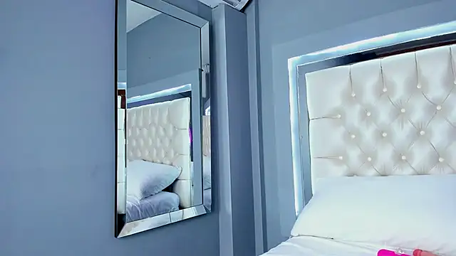 Cloy07のライブXXXチャット