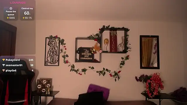 emily_34_'s Live XXX Chat