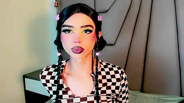 Miss-SaraiiのライブXXXチャット