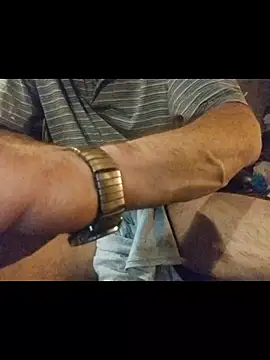 ROBERT0516 লাইভ XXX চ্যাট