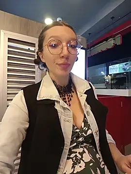 دردشة Lucy_colee الجنسية المباشرة