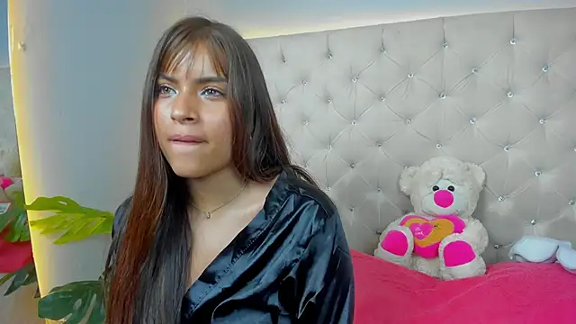 HelenaFoumier élő XXX-chatje