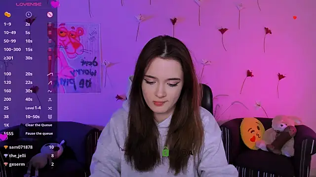 liana_kisses live XXX chat