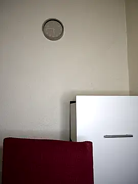 AMYRA_HOT Adlı Modelin Canlı XXX Sohbeti