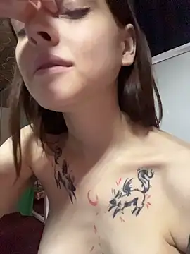 Rinamay_ Adlı Modelin Canlı XXX Sohbeti