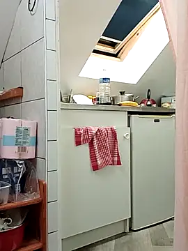 Show modela JOHANNA9MOI02 na web-kameri